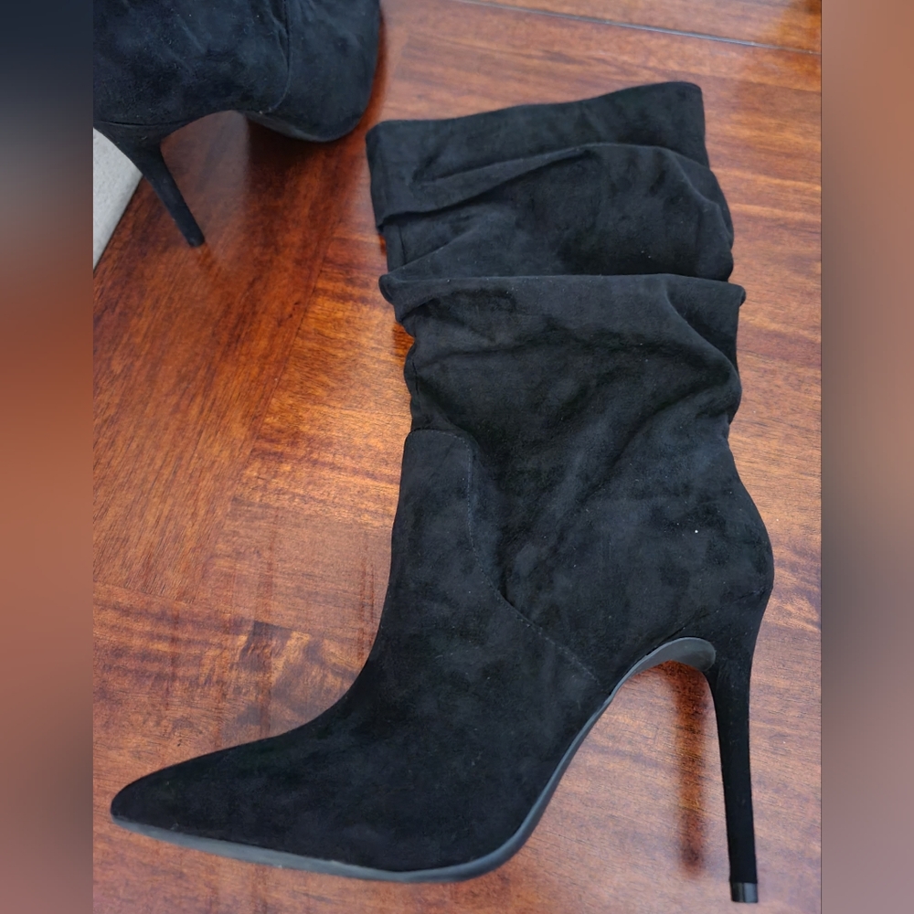 Jessica Simpson Black Slouchy Pointed-Toe Stiletto Boots - Picture 6 of 13